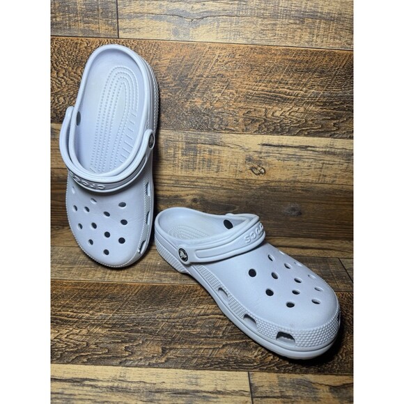 Light Purple Crocs Classic Clogs Unisex Size 6 Men / 8 Women – Great Condition - Picture 1 of 9